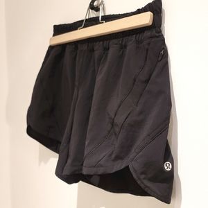 LULU SZ 4 Run Shorts